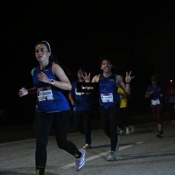 Runner Photo 7570817