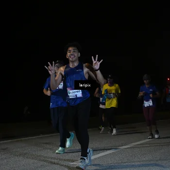 Runner Photo 7570823