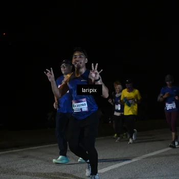 Runner Photo 7570825