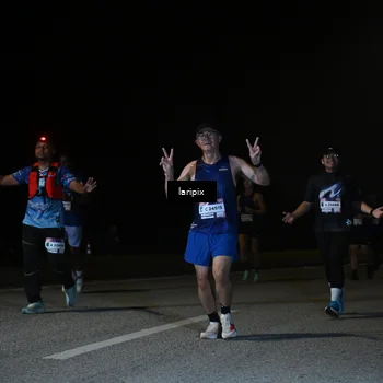 Runner Photo 7570840