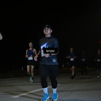 Runner Photo 7570850