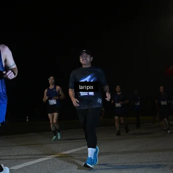 Runner Photo 7570853