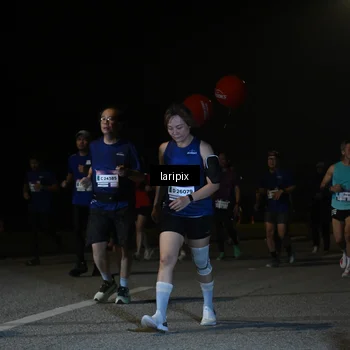 Runner Photo 7570854