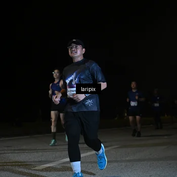 Runner Photo 7570860