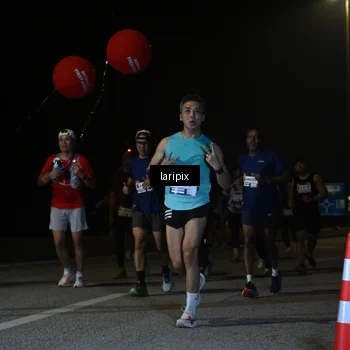 Runner Photo 7570863