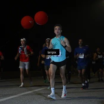 Runner Photo 7570867