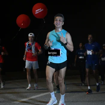 Runner Photo 7570869