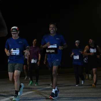Runner Photo 7570873