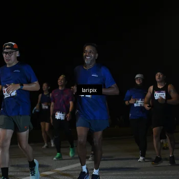 Runner Photo 7570876