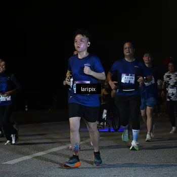 Runner Photo 7570906