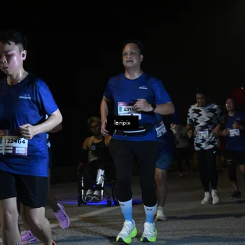 Runner Photo 7570918