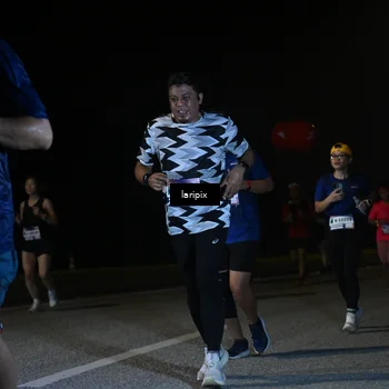 Runner Photo 7570919