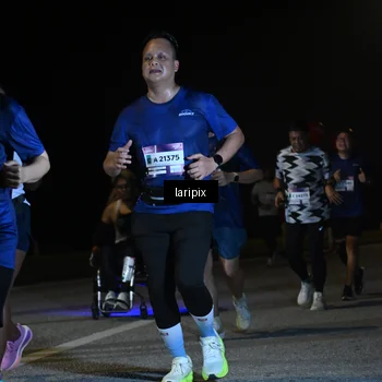 Runner Photo 7570920