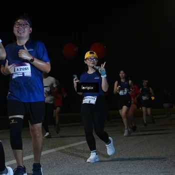 Runner Photo 7570928