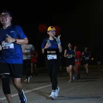 Runner Photo 7570932