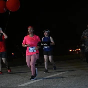 Runner Photo 7570934