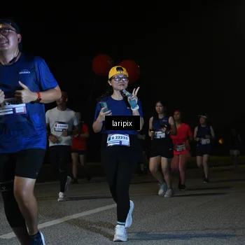 Runner Photo 7570936