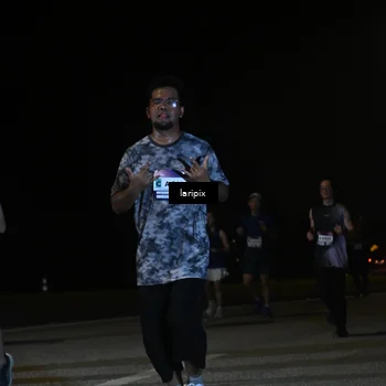 Runner Photo 7570940