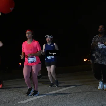 Runner Photo 7570943