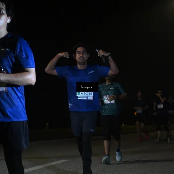 Runner Photo 7570972