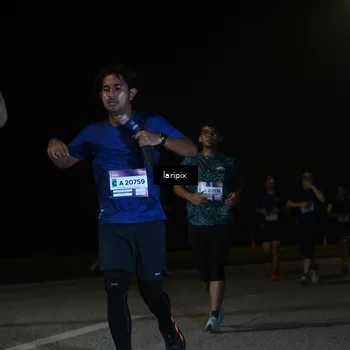 Runner Photo 7570990