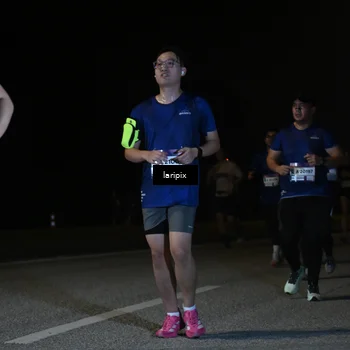 Runner Photo 7571009