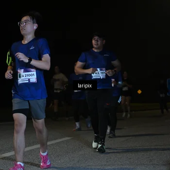 Runner Photo 7571020