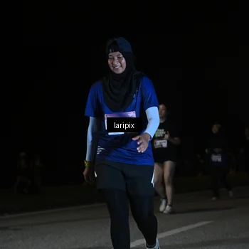 Runner Photo 7571024