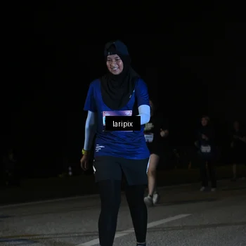 Runner Photo 7571025