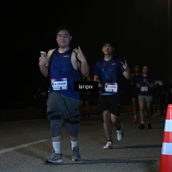 Runner Photo 7571057