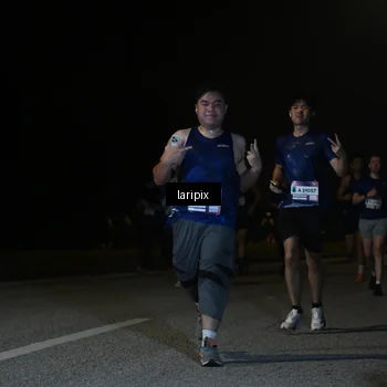 Runner Photo 7571064
