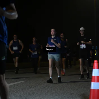 Runner Photo 7571066