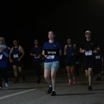 Runner Photo 7571072