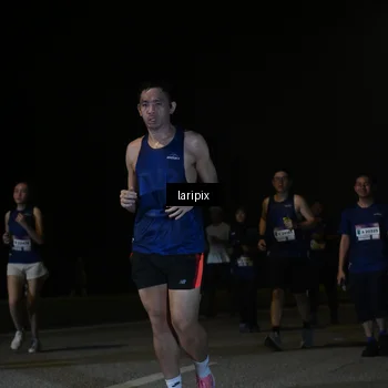 Runner Photo 7571085