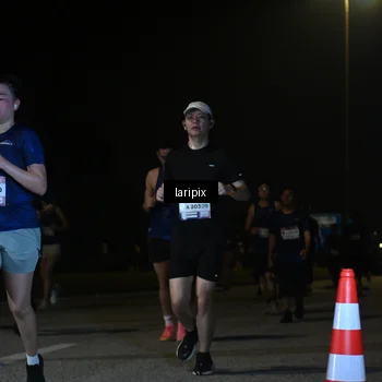 Runner Photo 7571088