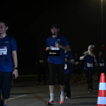Runner Photo 7571101