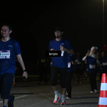 Runner Photo 7571102