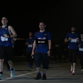 Runner Photo 7571107