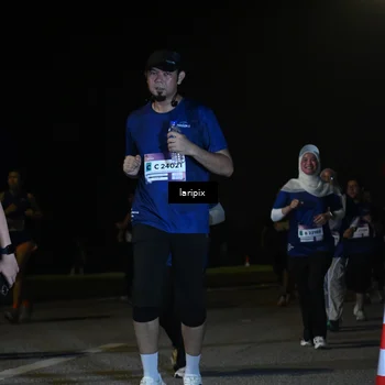 Runner Photo 7571110