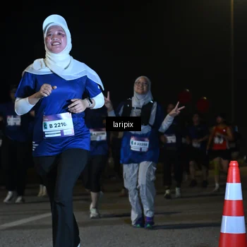 Runner Photo 7571119