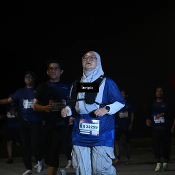 Runner Photo 7571132