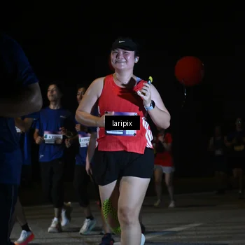 Runner Photo 7571150
