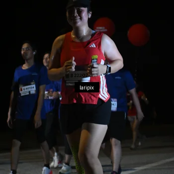 Runner Photo 7571156