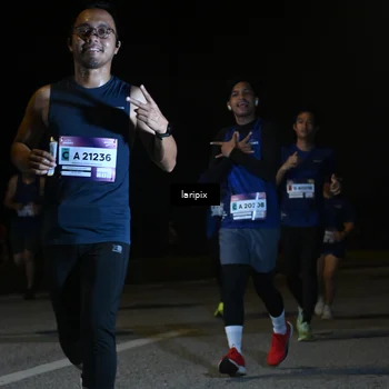 Runner Photo 7571164