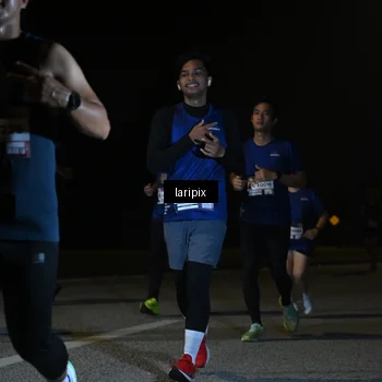 Runner Photo 7571167