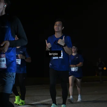Runner Photo 7571178