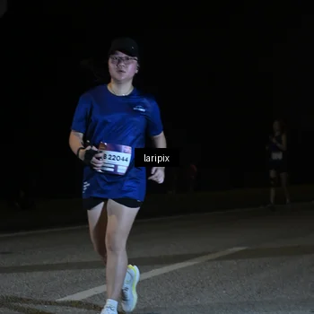 Runner Photo 7571187