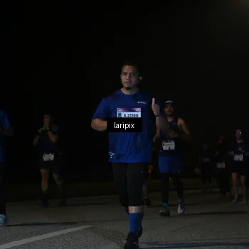 Runner Photo 7571190