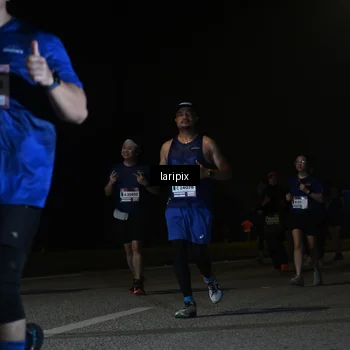 Runner Photo 7571200