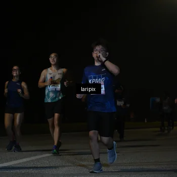Runner Photo 7571226